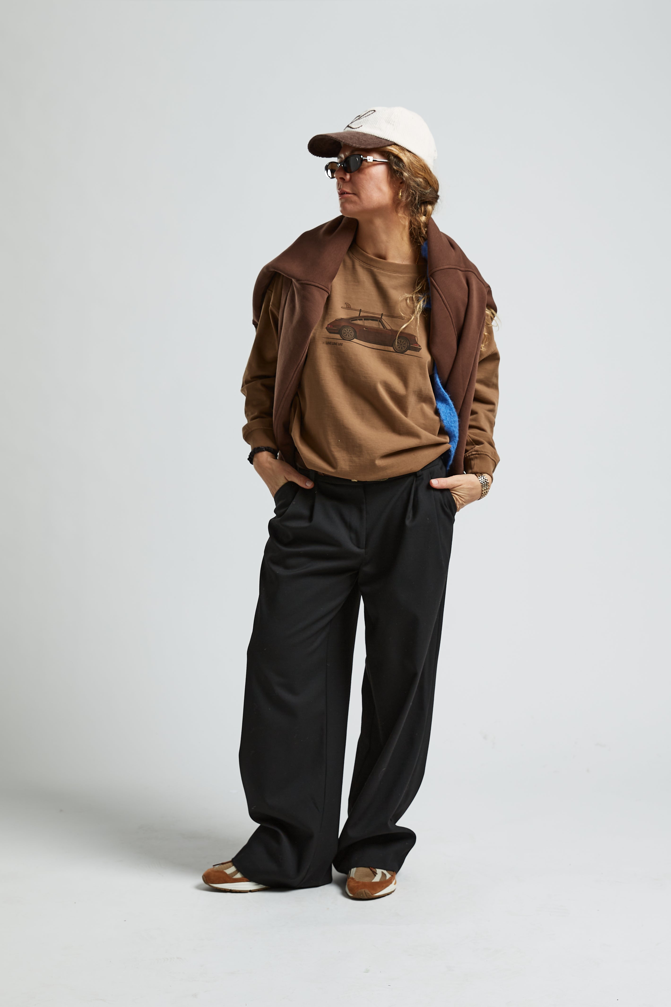 Longsleeve State Light Brown Car - 9