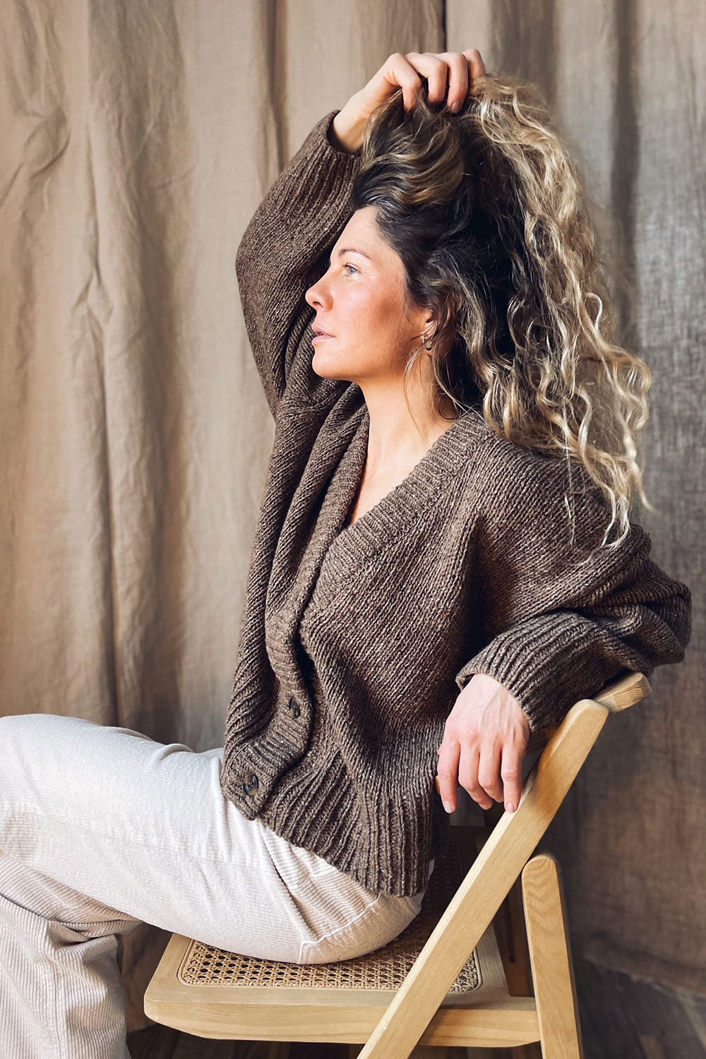 Sweter Swiss Dark Beige