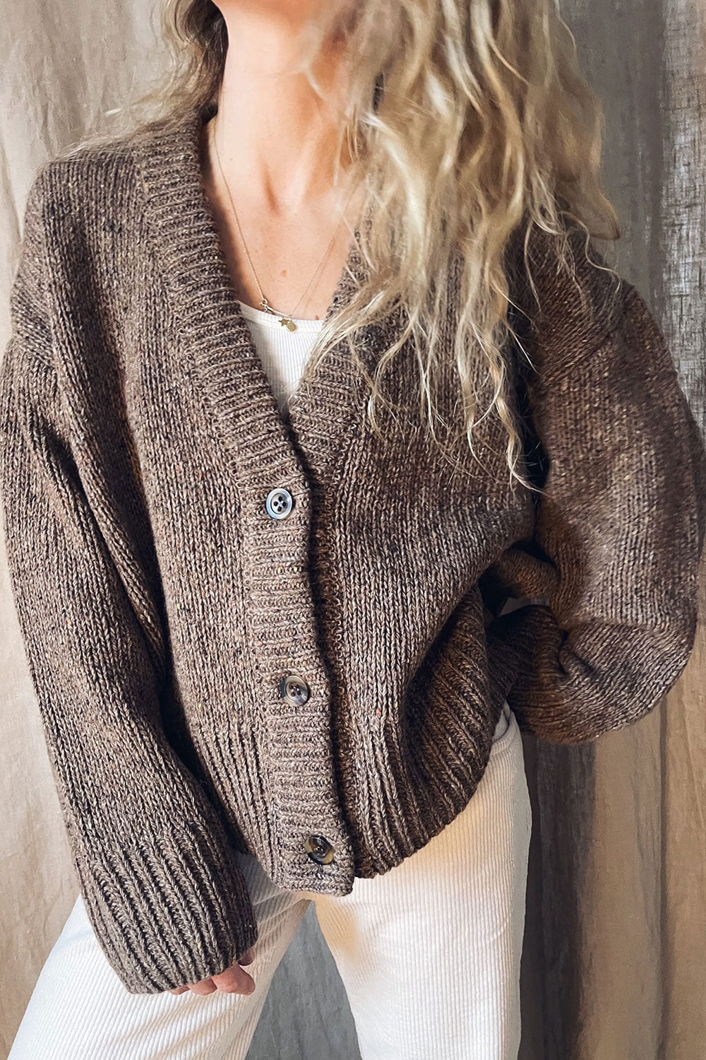 Sweter Swiss Dark Beige