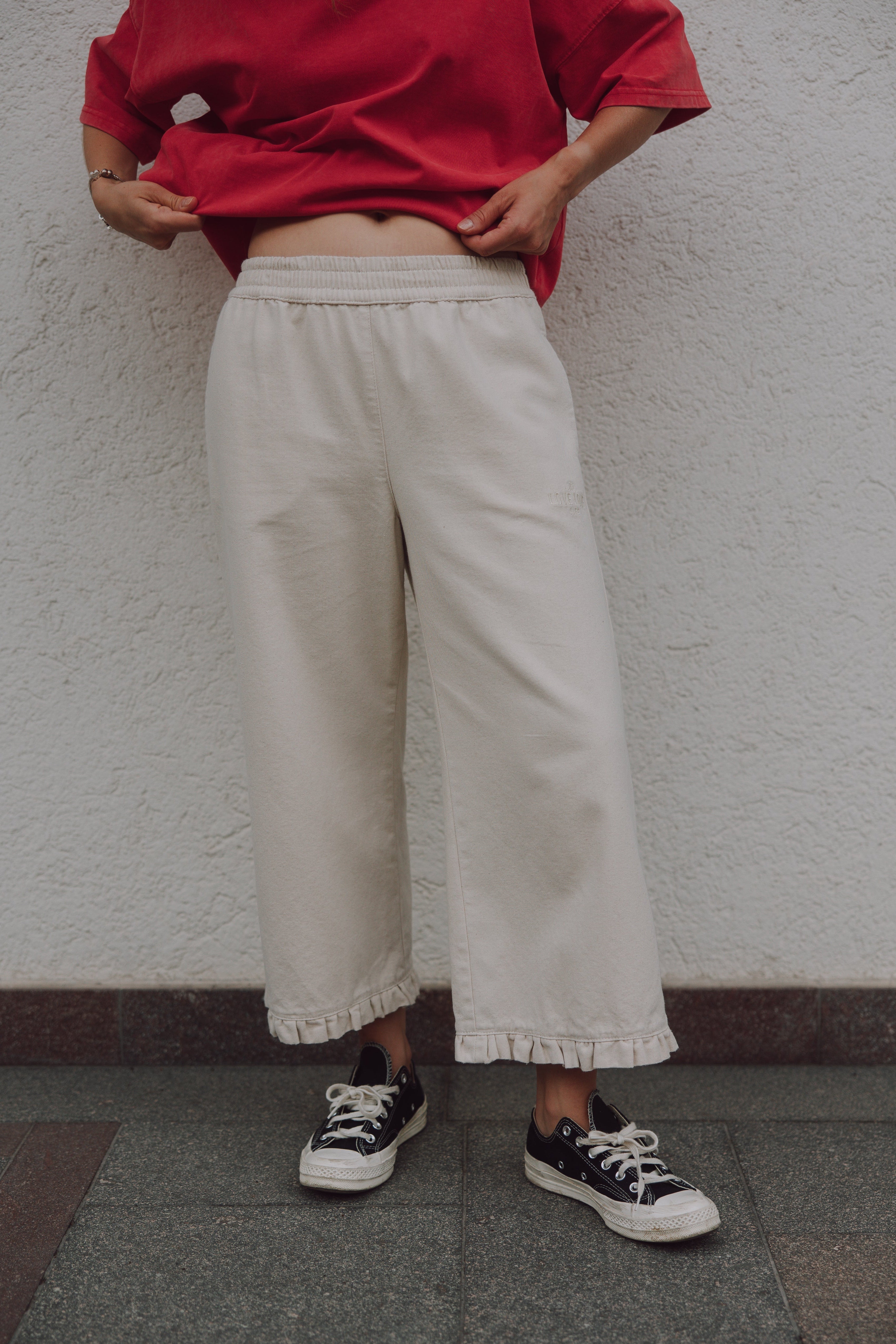 Hose Street Cream Capri