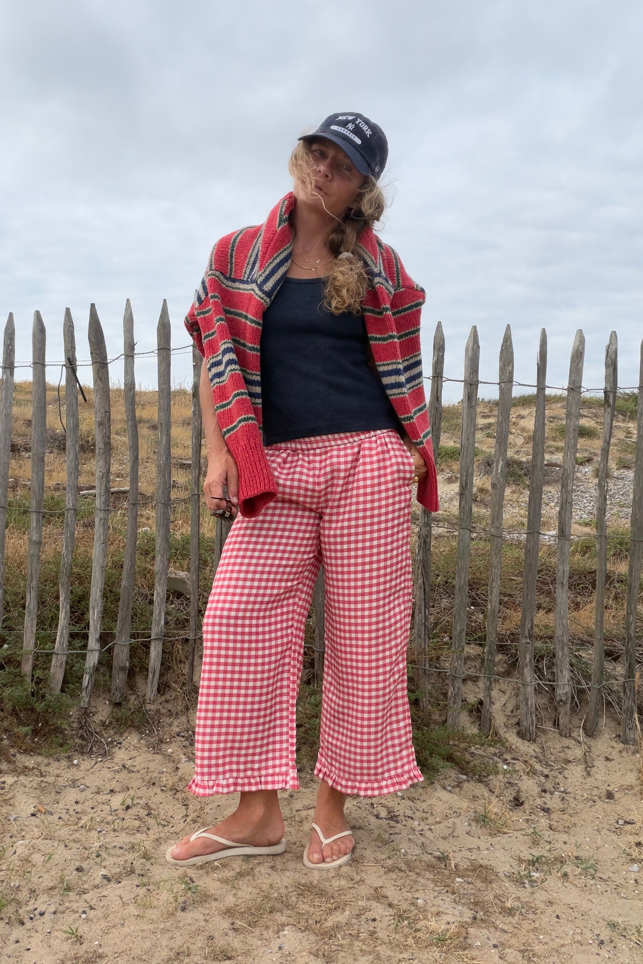 Hose Capri Red Plaid