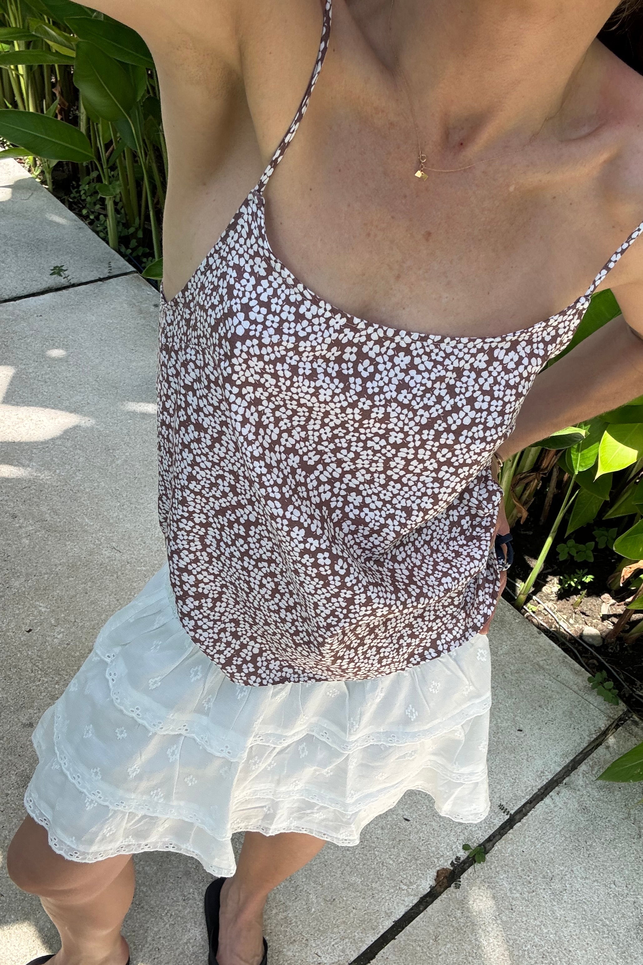 Top Kris Petit Flowers Brown - 10
