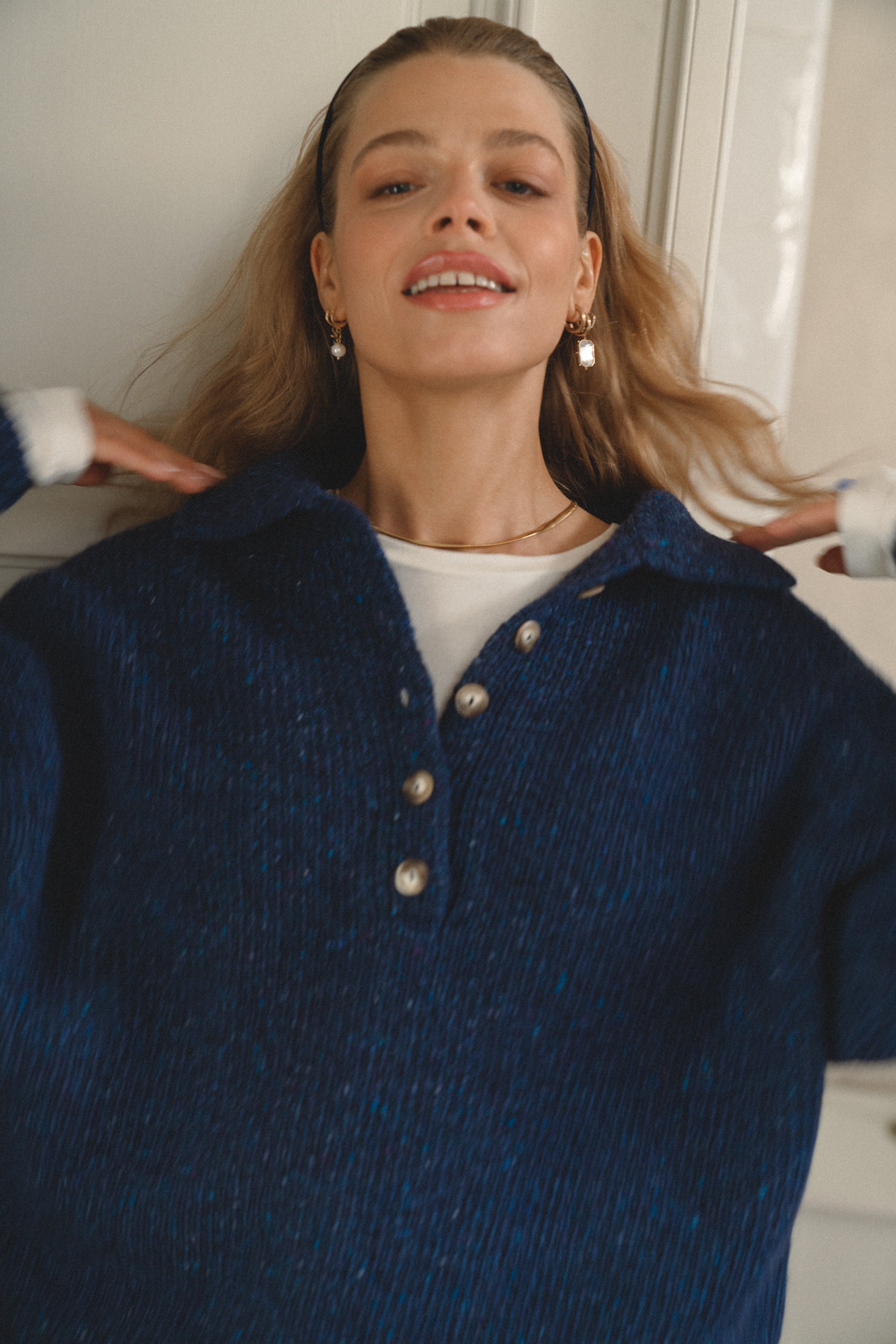Sweter Close Deep Blue - 15