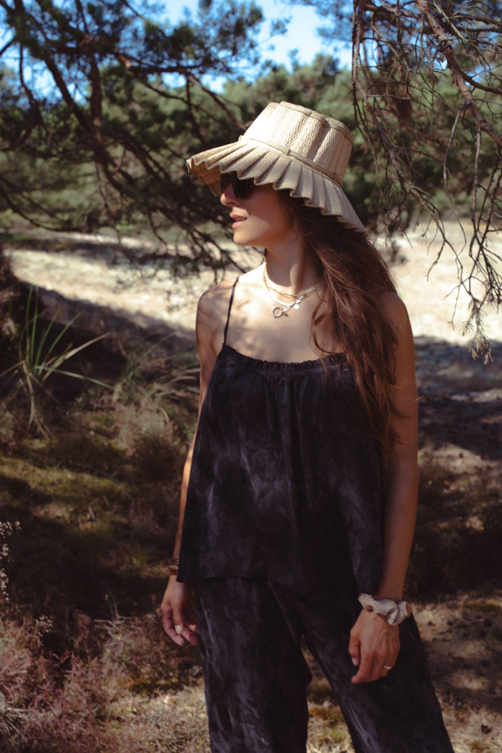 Top Swell Black x Anita - 6