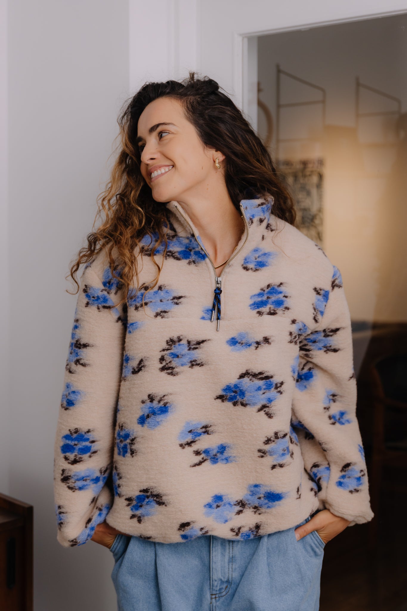 Nous Blue Flower Sweatshirt - 11