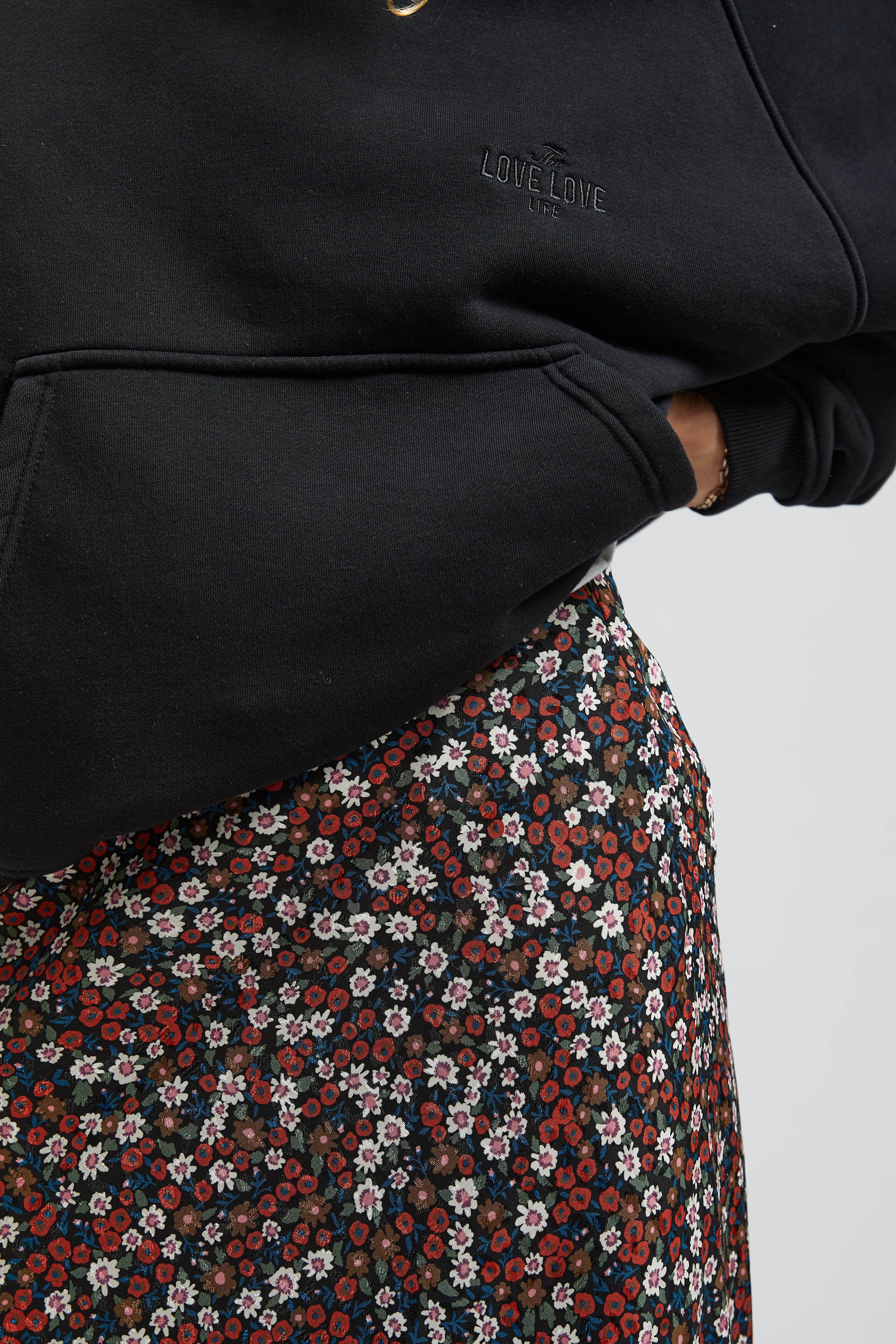 Benito Wildflower Black Skirt - 8