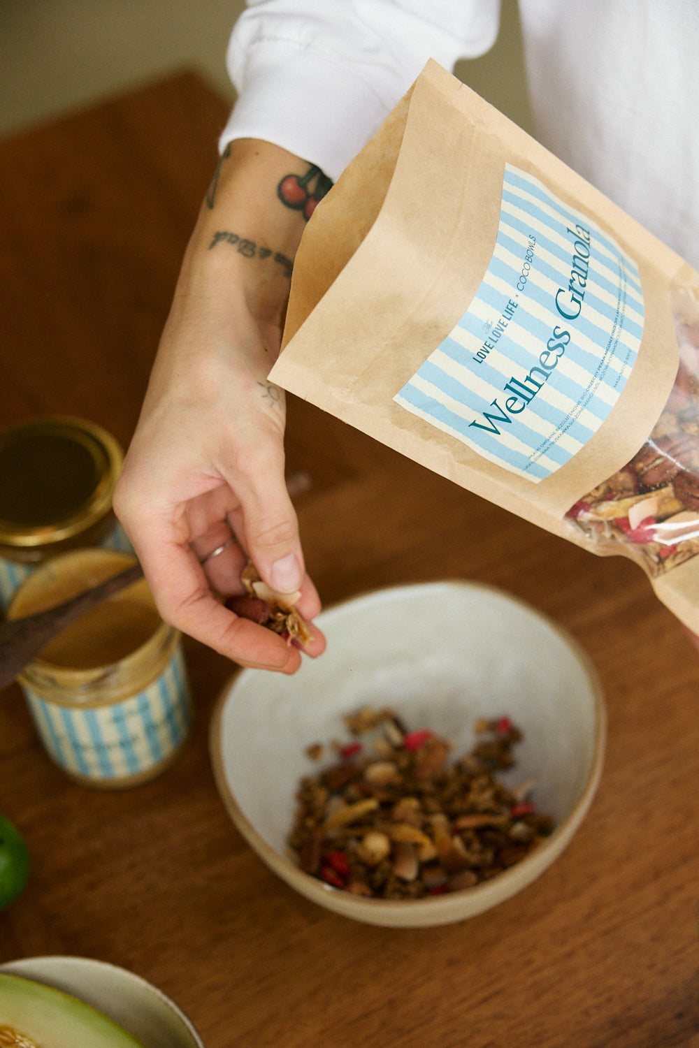T-shirt Bronx White x Coco Bowls + GRANOLA - 11