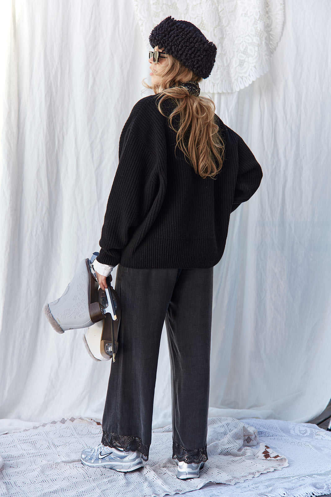 Sweter Moon Black - 7