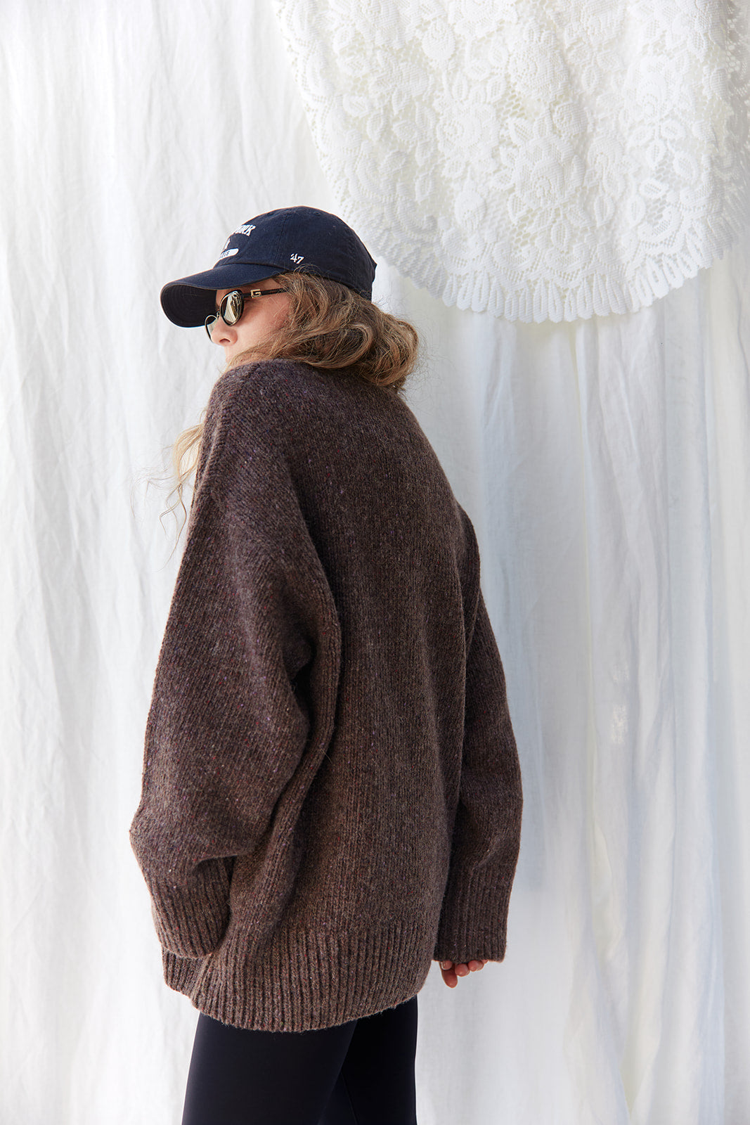 Sweter Cloud Long Chocolate - 11