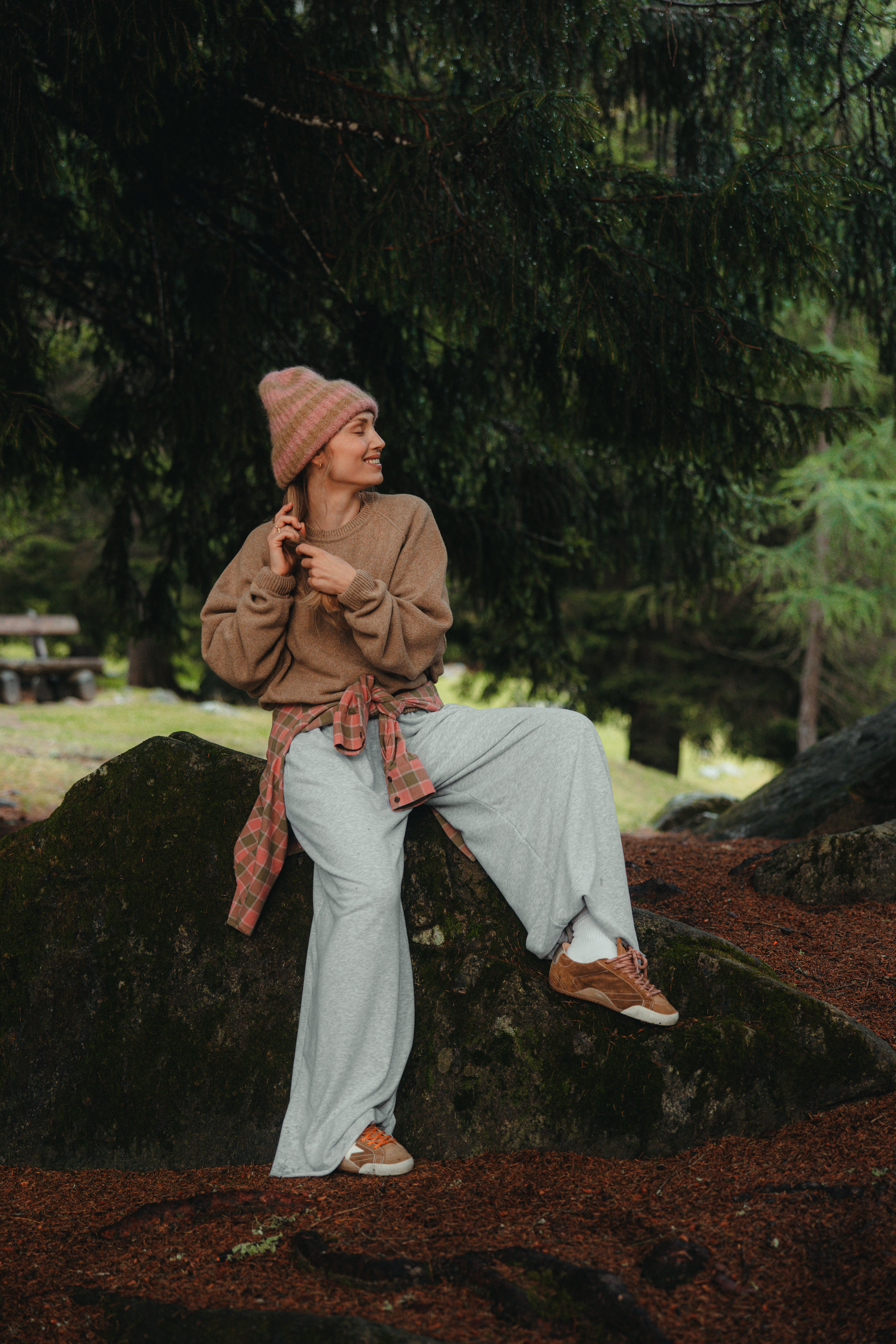 '81 Heather Gray SOFT Pants - 11