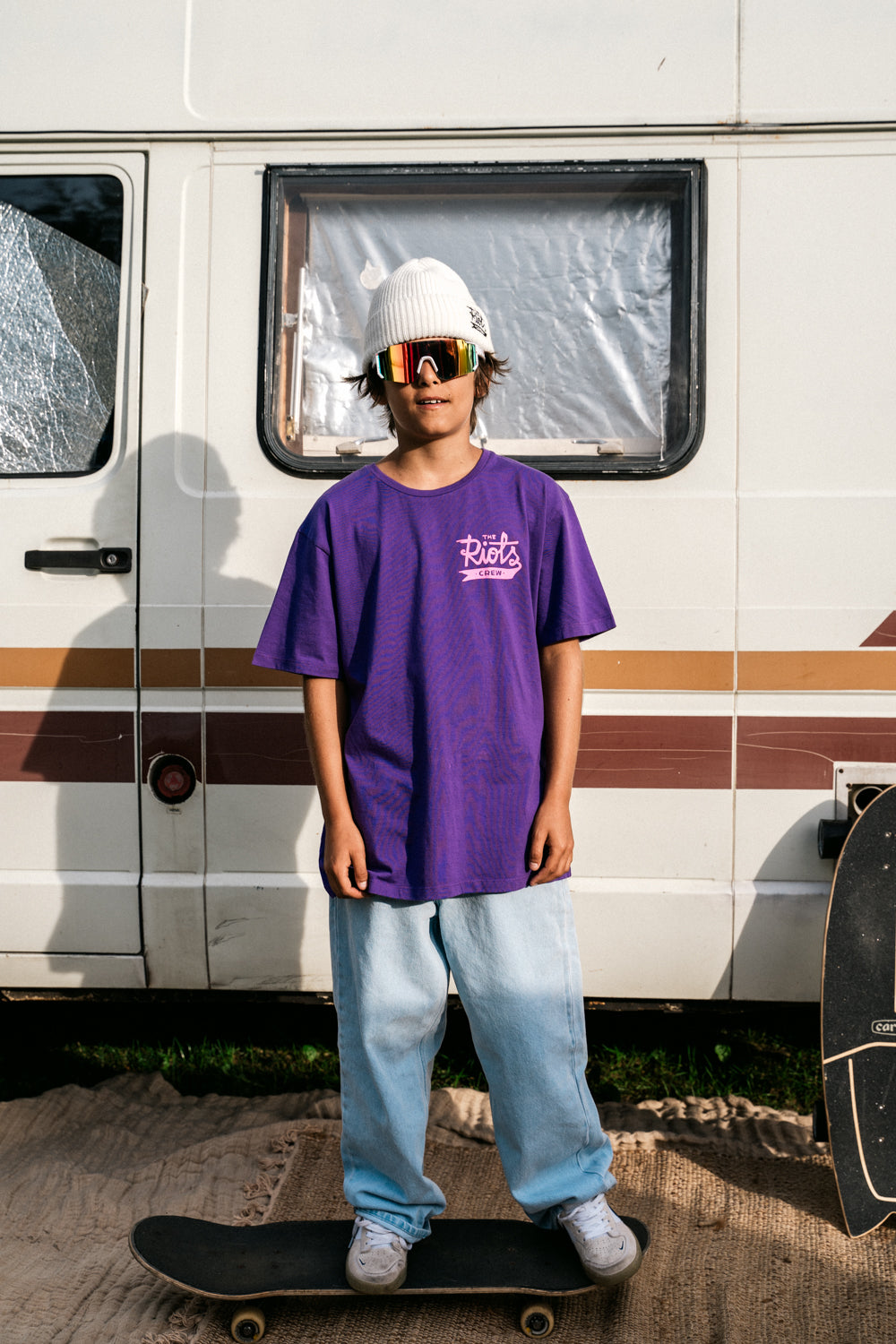 2-MINDY pink logo The Riots T-Shirt