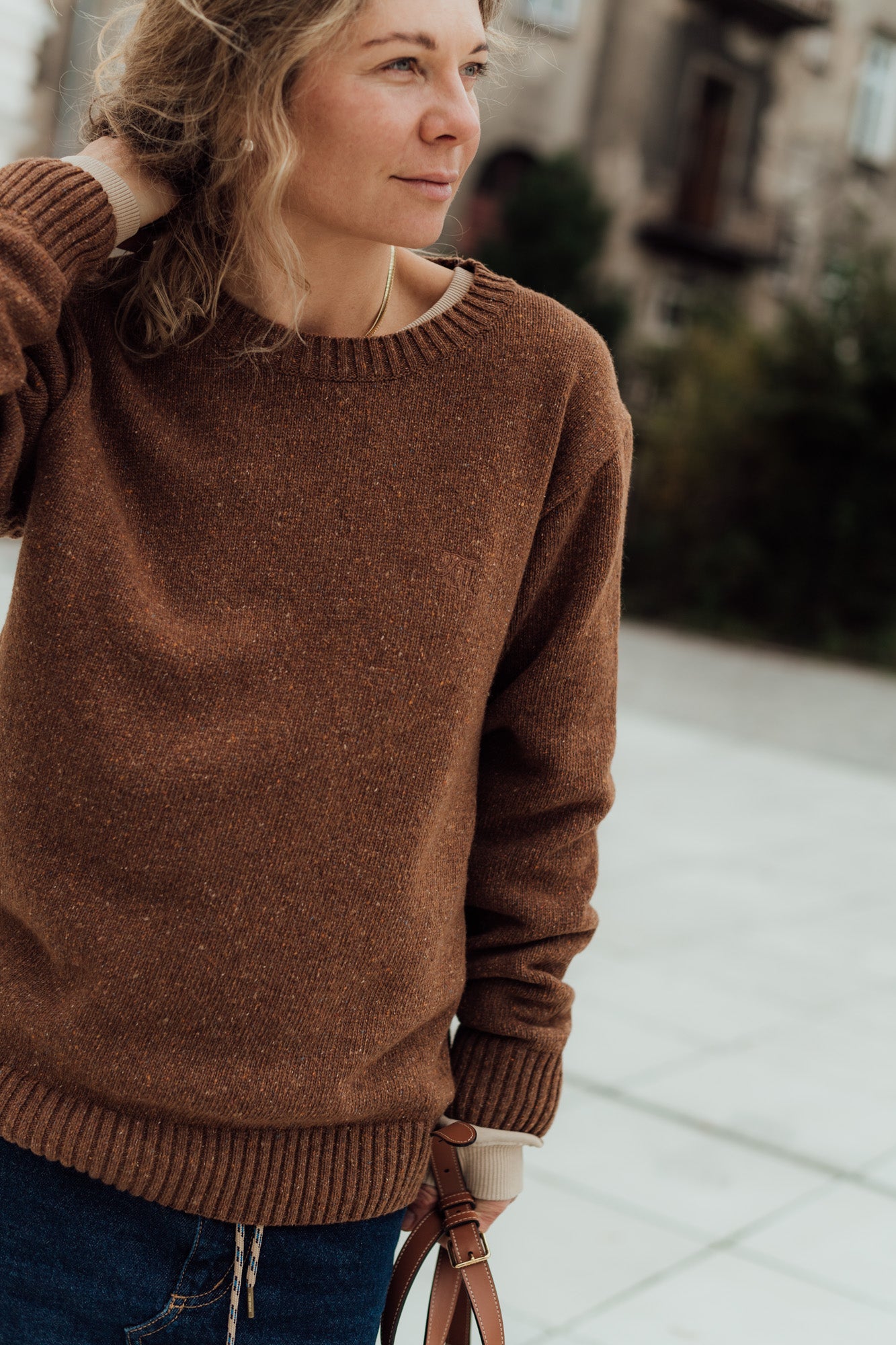 Sweter University Brown