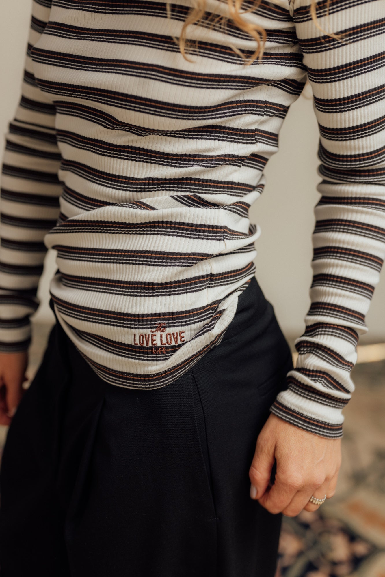 Longsleeve Linda Ecru/Brown Stripes