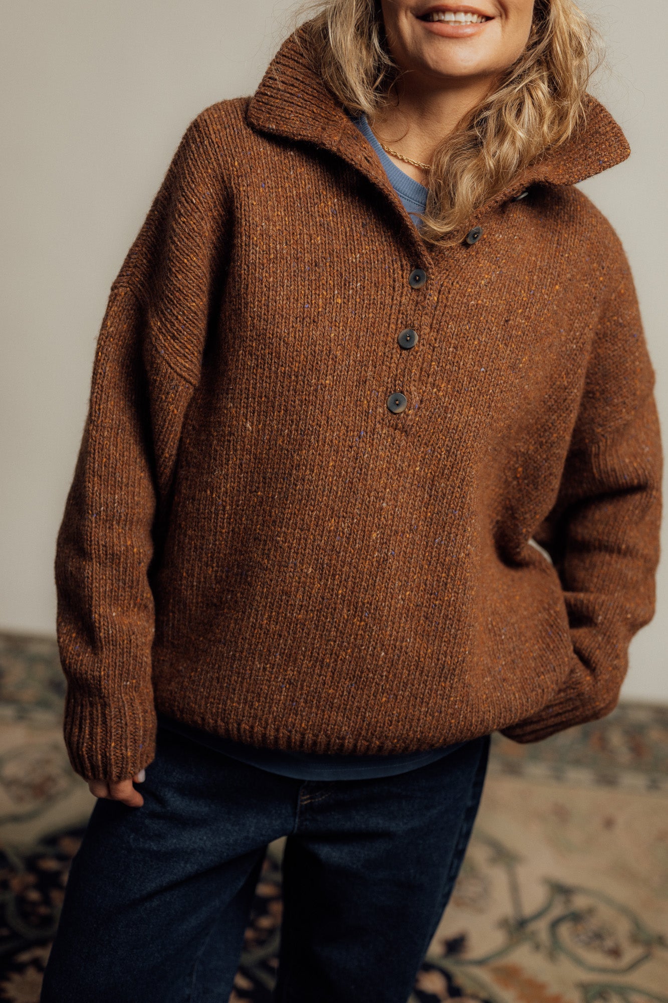 Sweter Close Rust