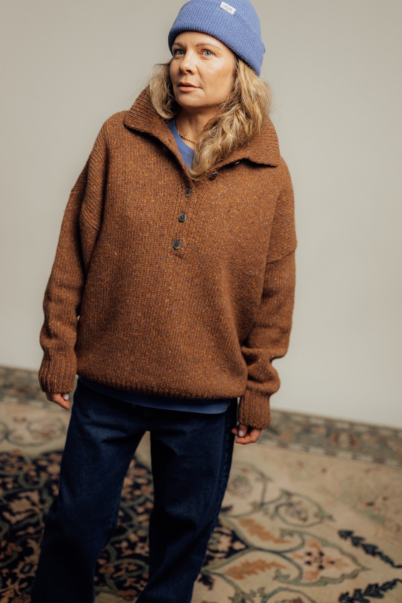 Sweter Close Rust