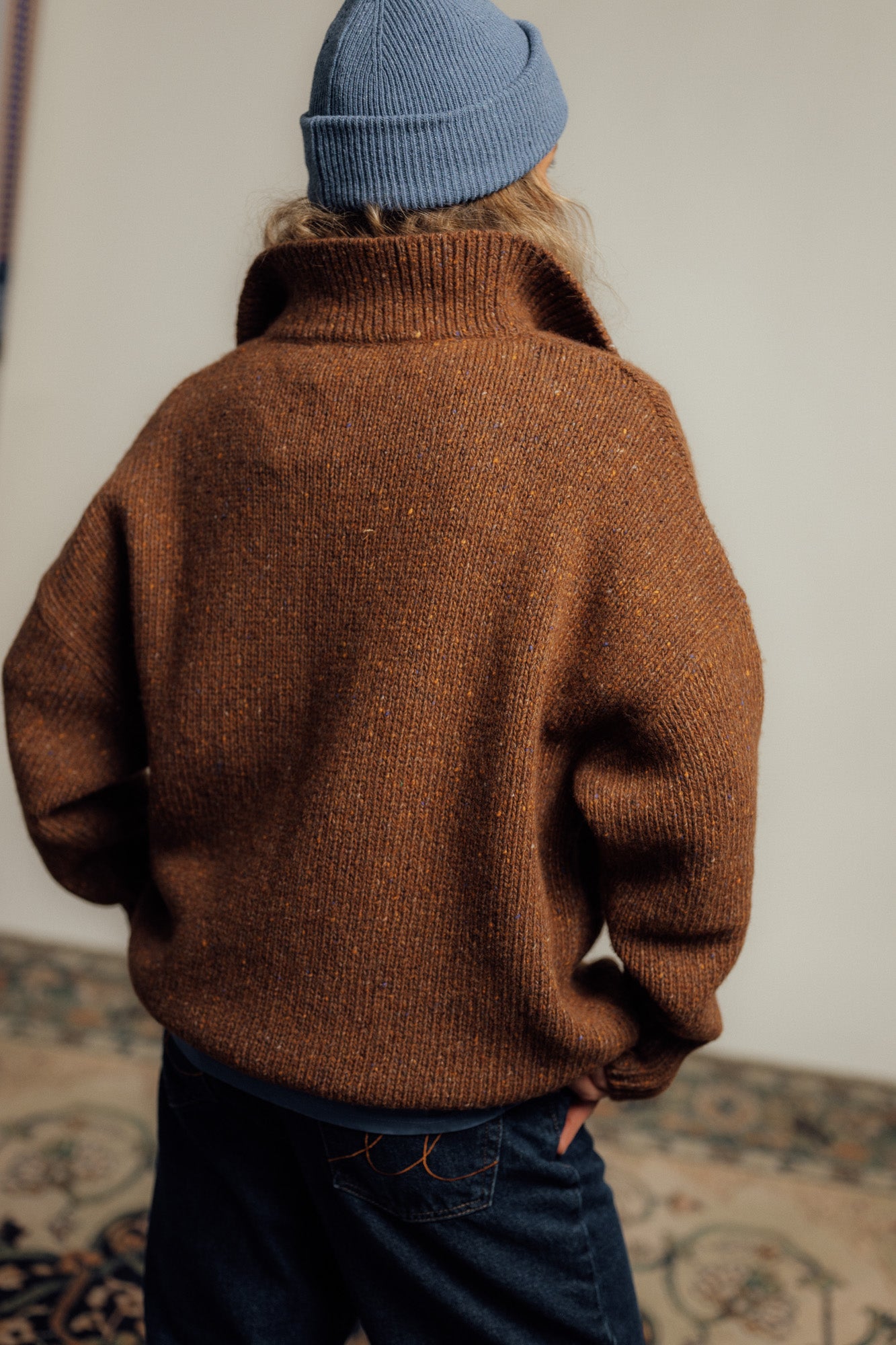 Sweter Close Rust