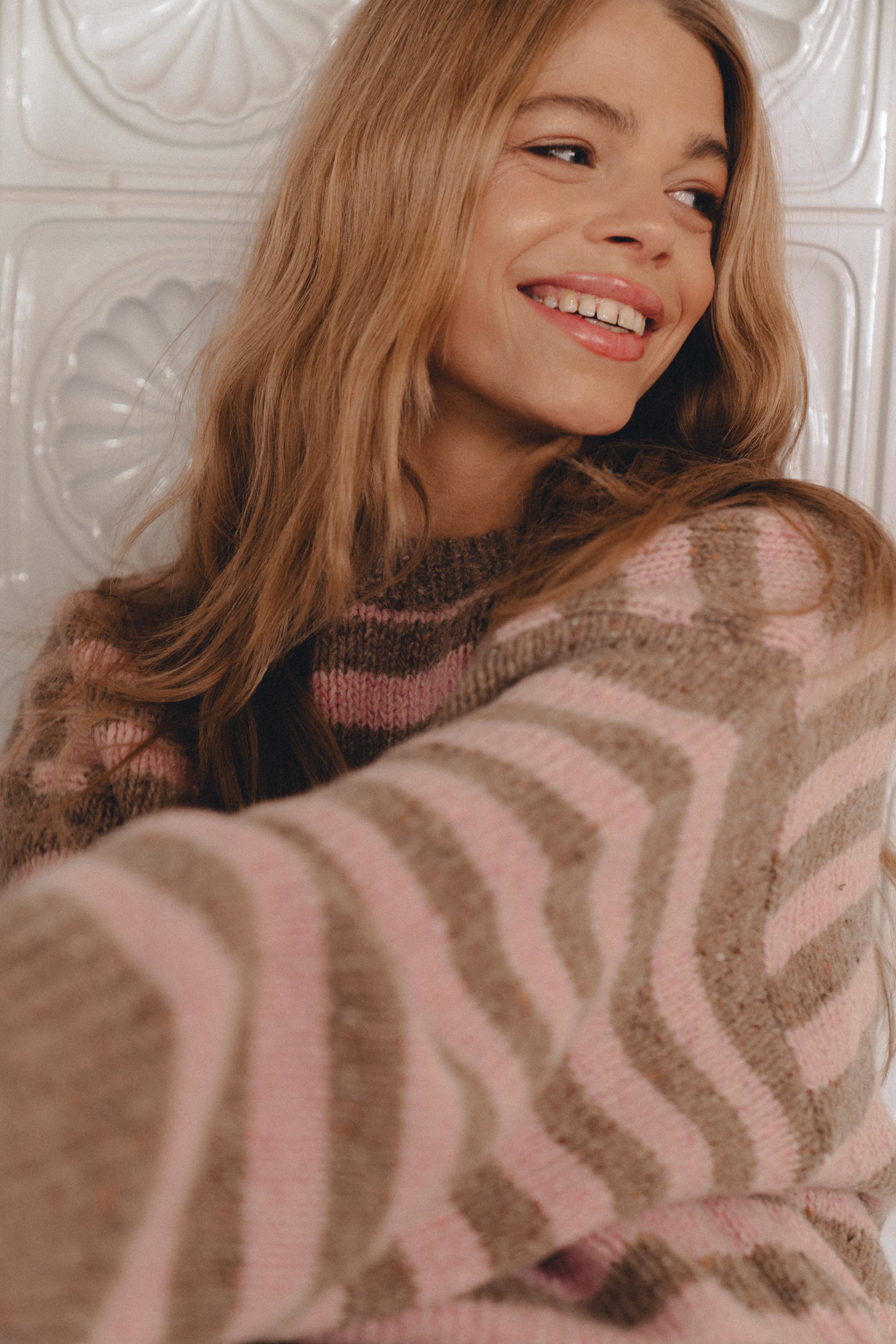 Sweter Cloud Pink/Brown Stripes