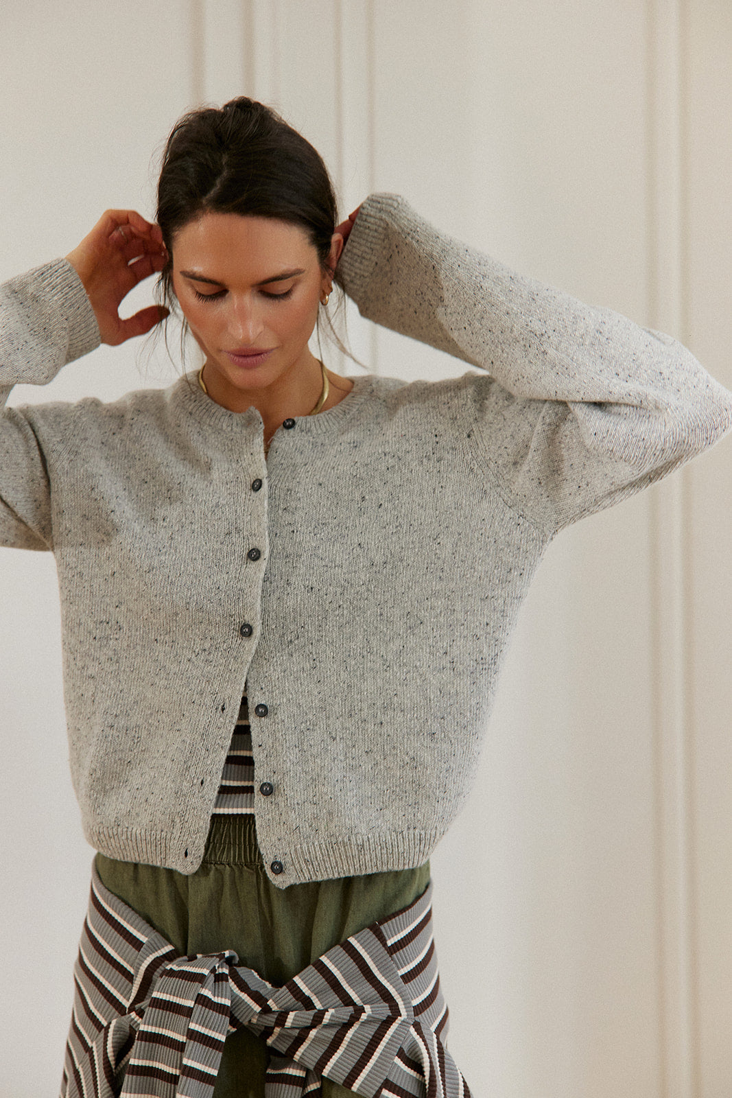 Cardigan Queens Light Gray - 16