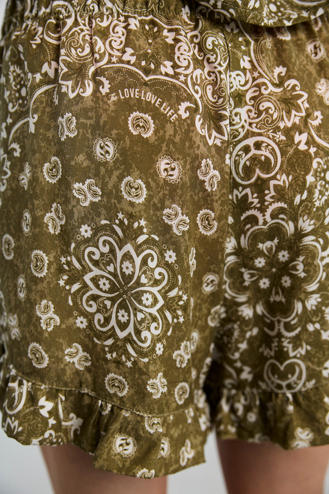 Shorts Bey Paisley Olive - 24