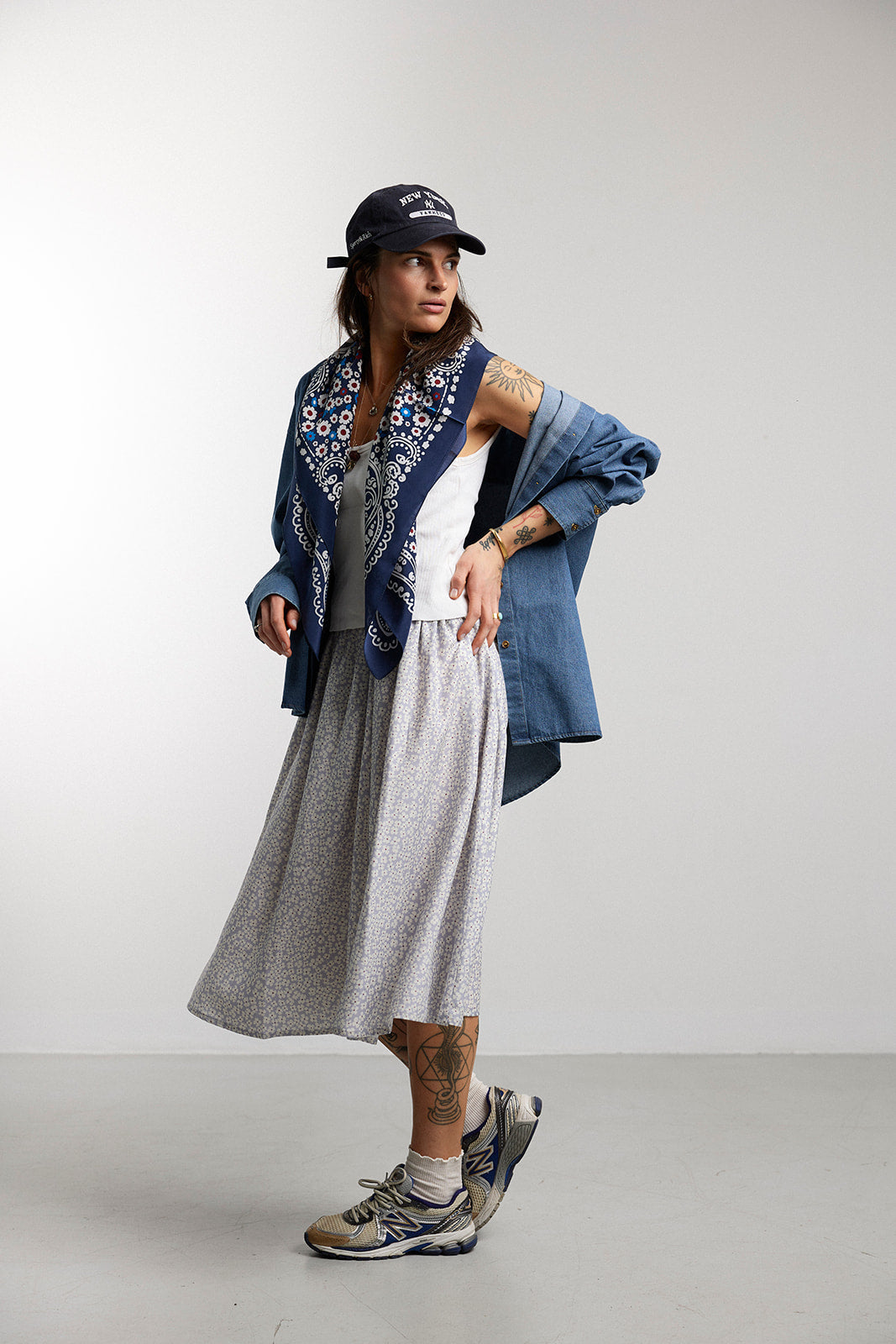 Bandana Daisies Navy - 6