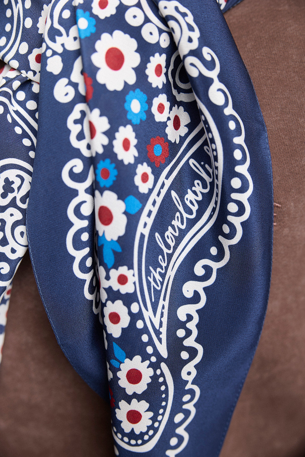 Bandana Daisies Navy - 5