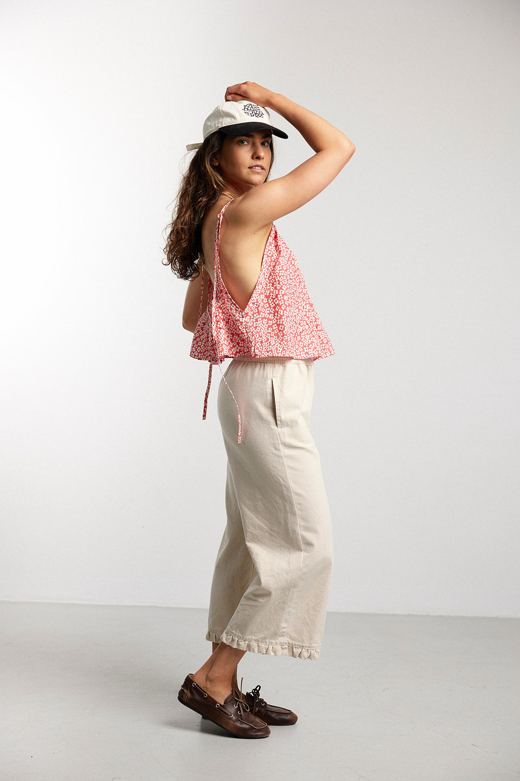 Spodnie Capri Street Cream - 22