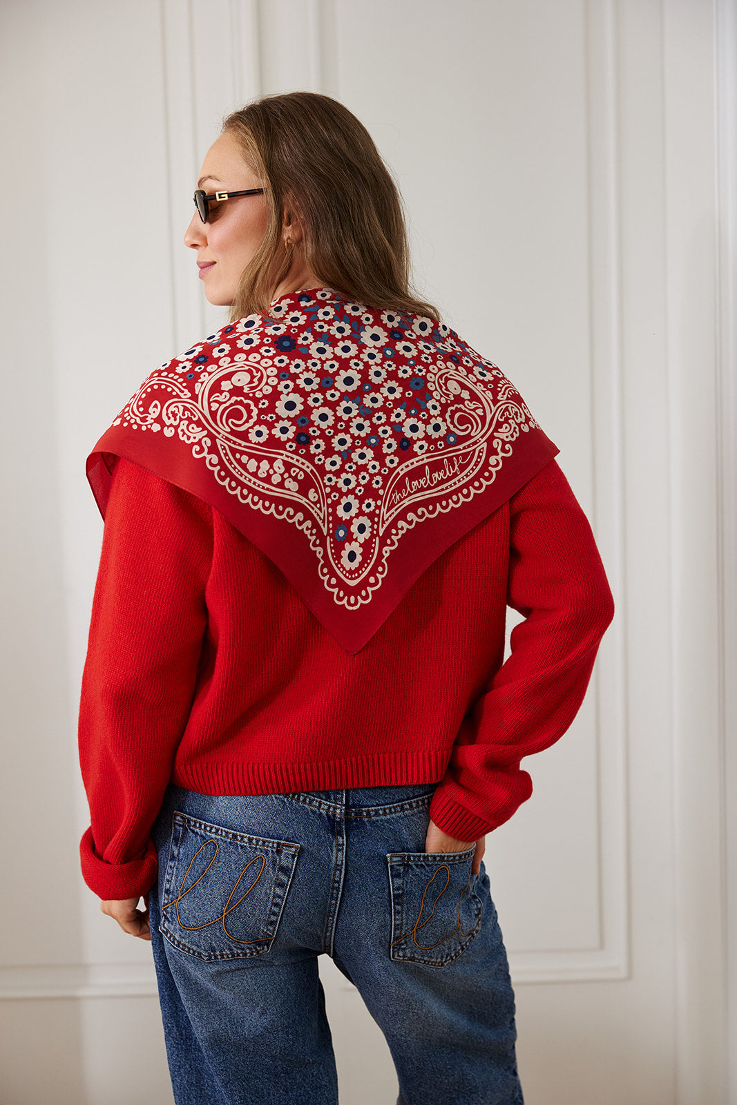 Bandana Gänseblümchen auf Rot - 6