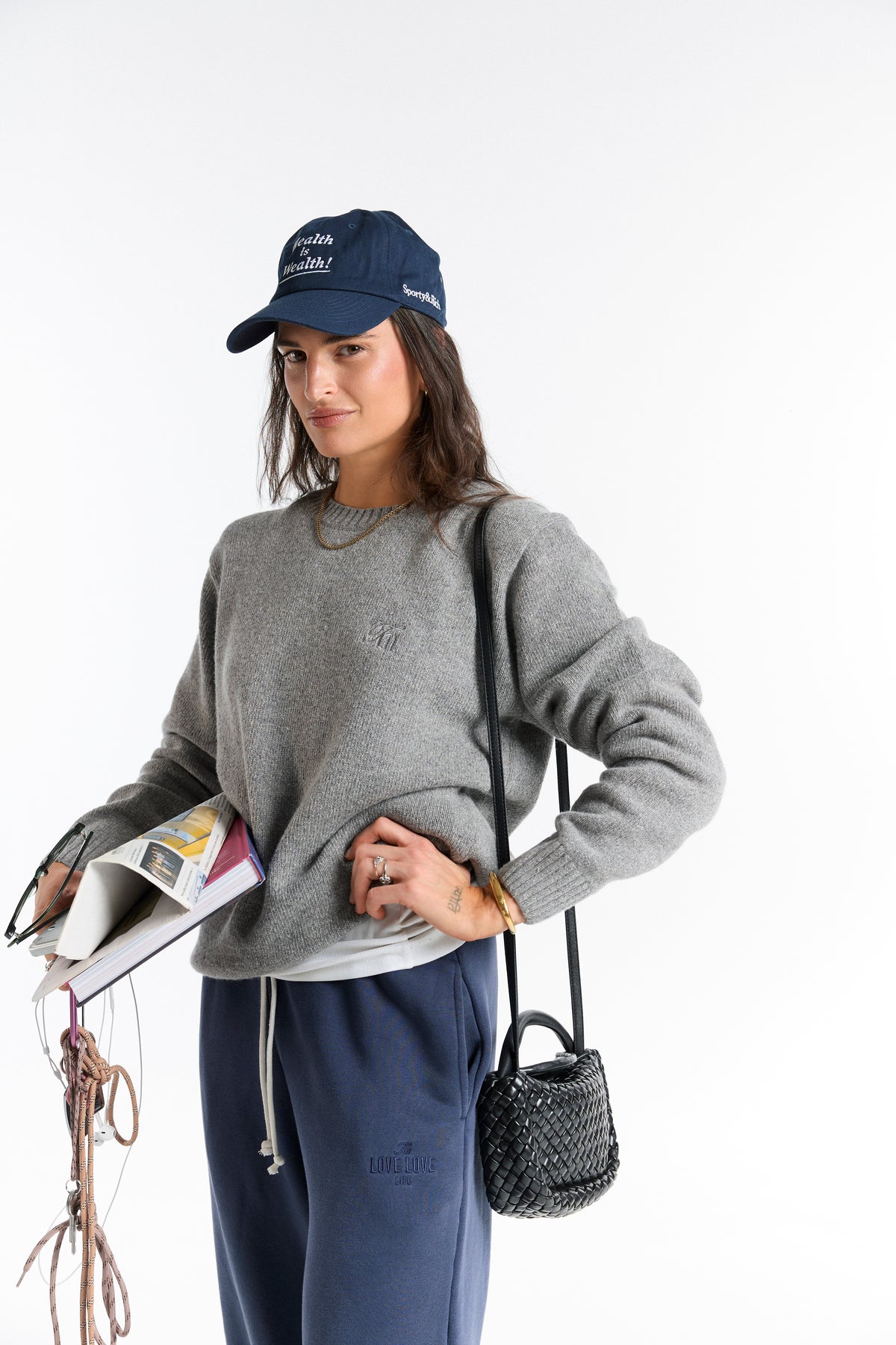 Grauer Pullover der Universität - 4